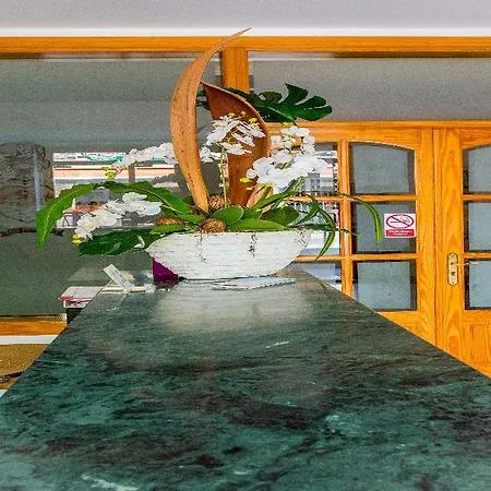 فندق Playas De 3*