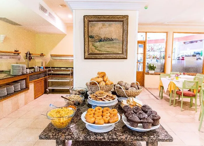 奥里韦拉普帕格拉酒店 3*