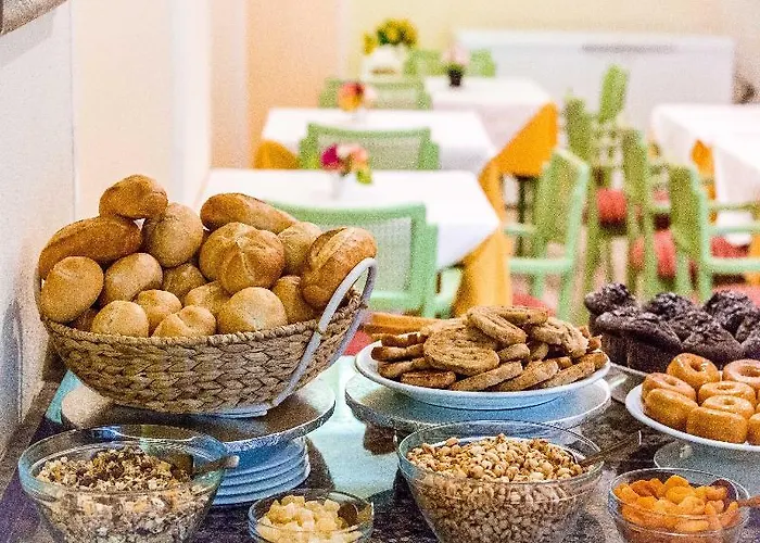 奥里韦拉普帕格拉酒店 3*