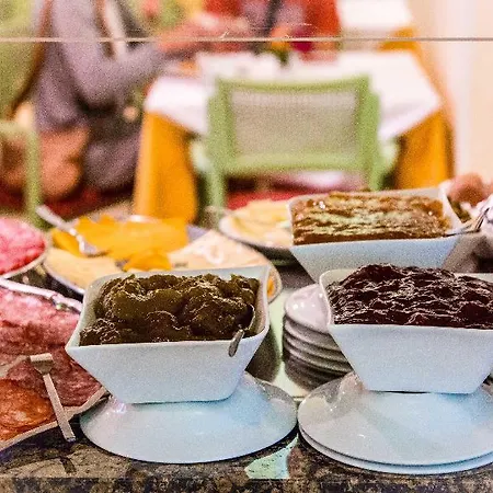 Playas De ホテル 3*